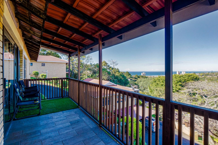 4 Bedroom Property for Sale in Amanzimtoti KwaZulu-Natal