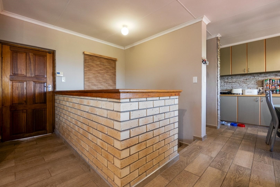 4 Bedroom Property for Sale in Amanzimtoti KwaZulu-Natal