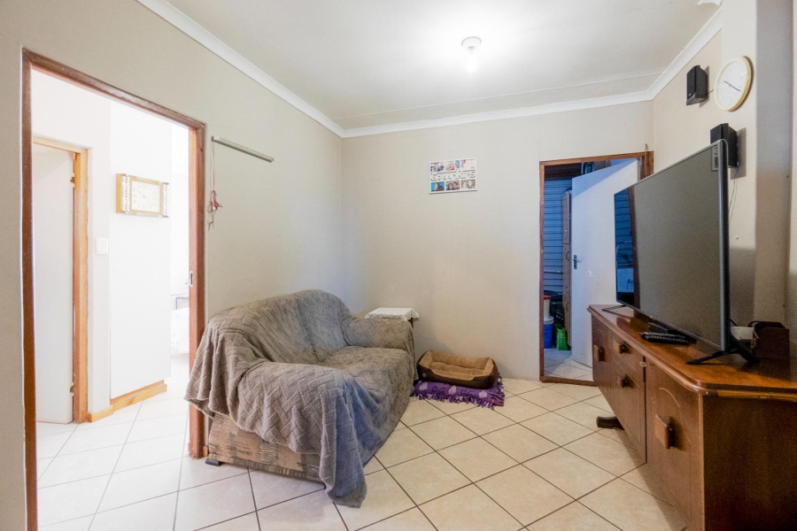 4 Bedroom Property for Sale in Amanzimtoti KwaZulu-Natal