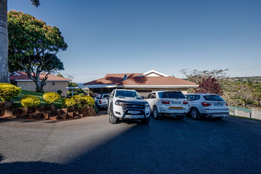 4 Bedroom Property for Sale in Amanzimtoti KwaZulu-Natal
