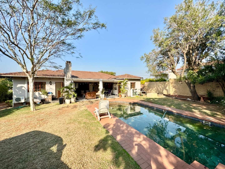 4 Bedroom Property for Sale in Durban North KwaZulu-Natal