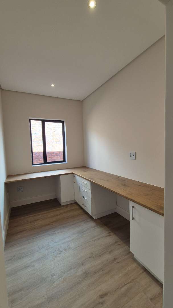 2 Bedroom Property for Sale in Howick North KwaZulu-Natal