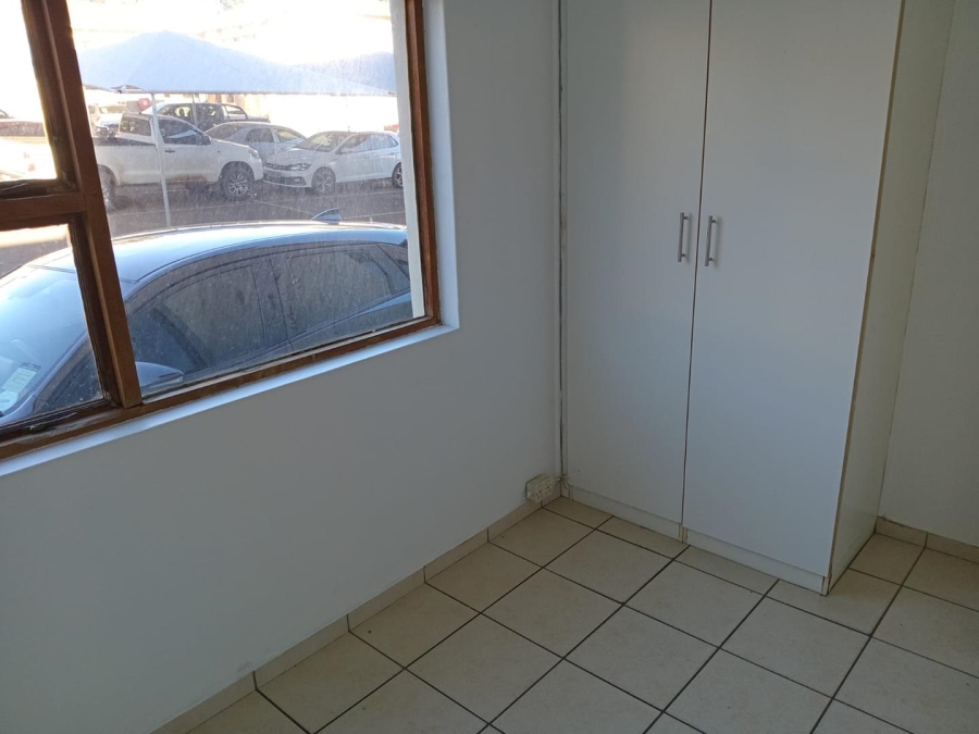 To Let 2 Bedroom Property for Rent in Richem KwaZulu-Natal