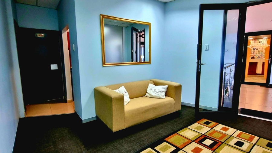 To Let commercial Property for Rent in Umhlanga Ridge KwaZulu-Natal
