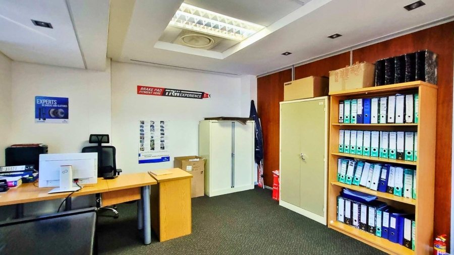 To Let commercial Property for Rent in Umhlanga Ridge KwaZulu-Natal