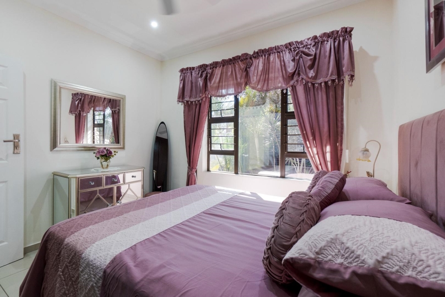 4 Bedroom Property for Sale in Amanzimtoti KwaZulu-Natal