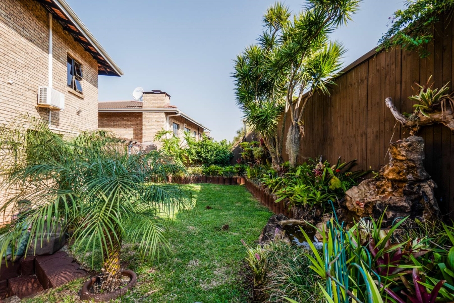 4 Bedroom Property for Sale in Amanzimtoti KwaZulu-Natal