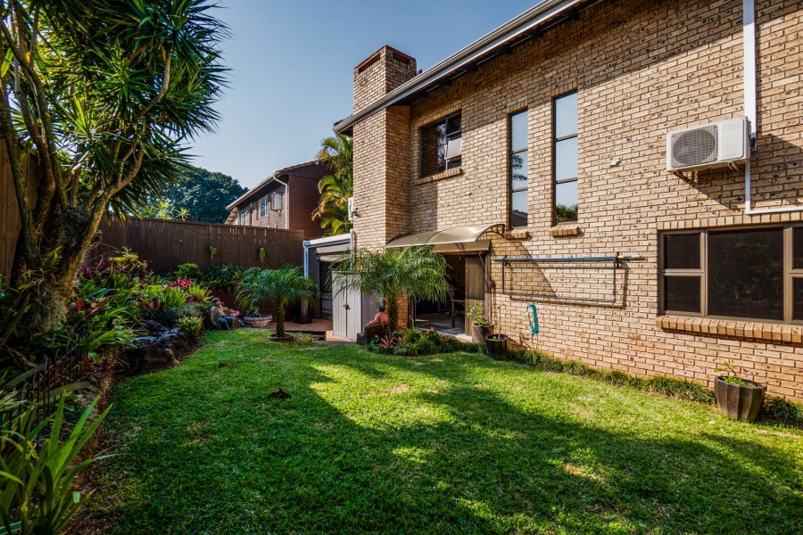 4 Bedroom Property for Sale in Amanzimtoti KwaZulu-Natal