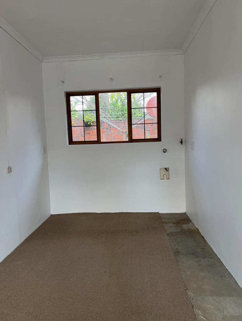 2 Bedroom Property for Sale in Howick North KwaZulu-Natal