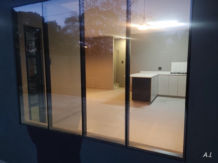 To Let 2 Bedroom Property for Rent in Waterfall KwaZulu-Natal
