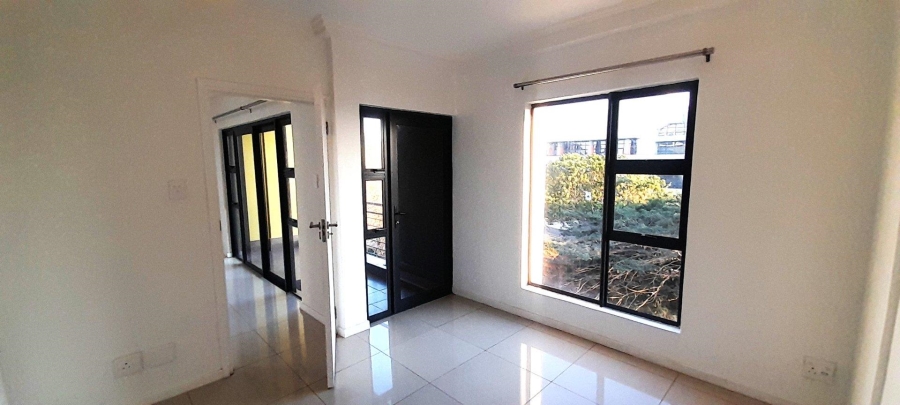 2 Bedroom Property for Sale in Umhlanga Ridge KwaZulu-Natal