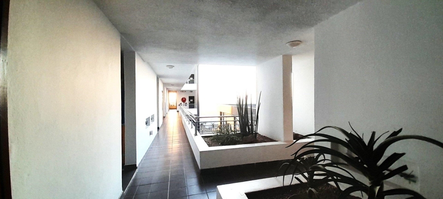 2 Bedroom Property for Sale in Umhlanga Ridge KwaZulu-Natal