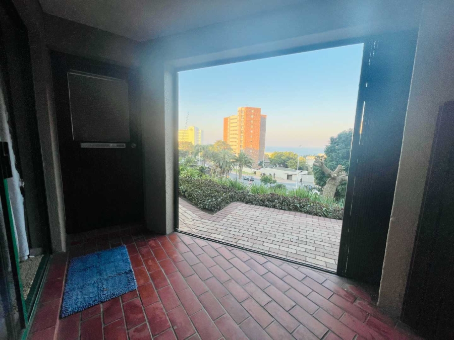 1 Bedroom Property for Sale in Umhlanga KwaZulu-Natal