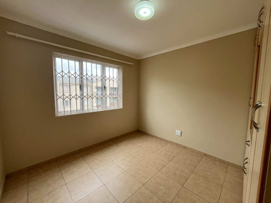 To Let 2 Bedroom Property for Rent in North Beach KwaZulu-Natal