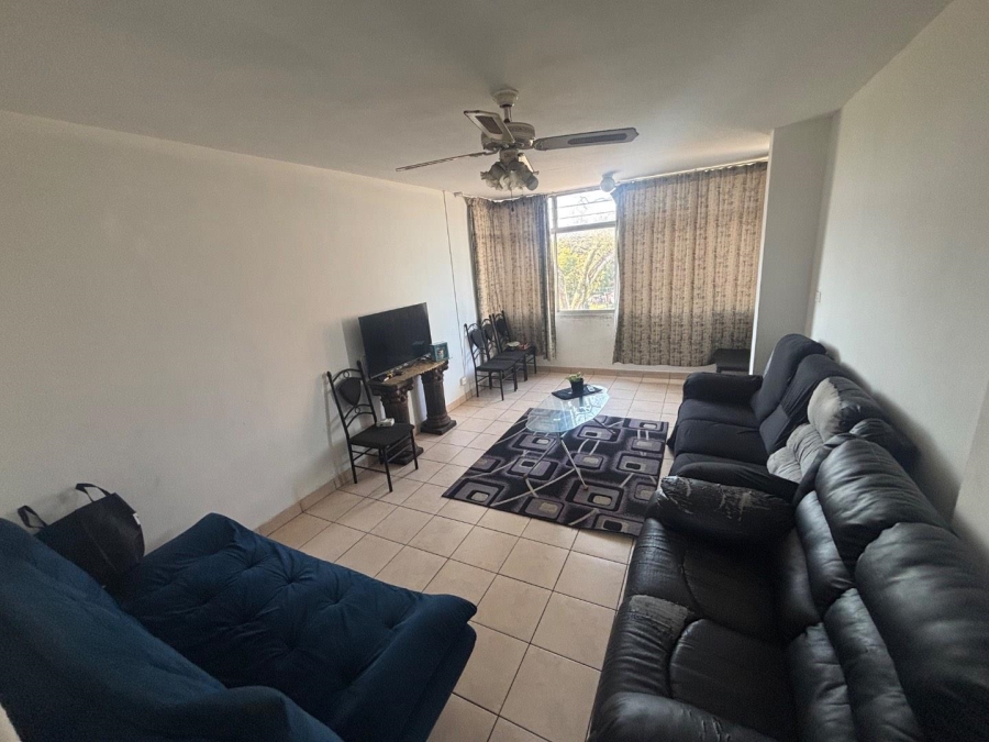 1 Bedroom Property for Sale in Pinetown KwaZulu-Natal