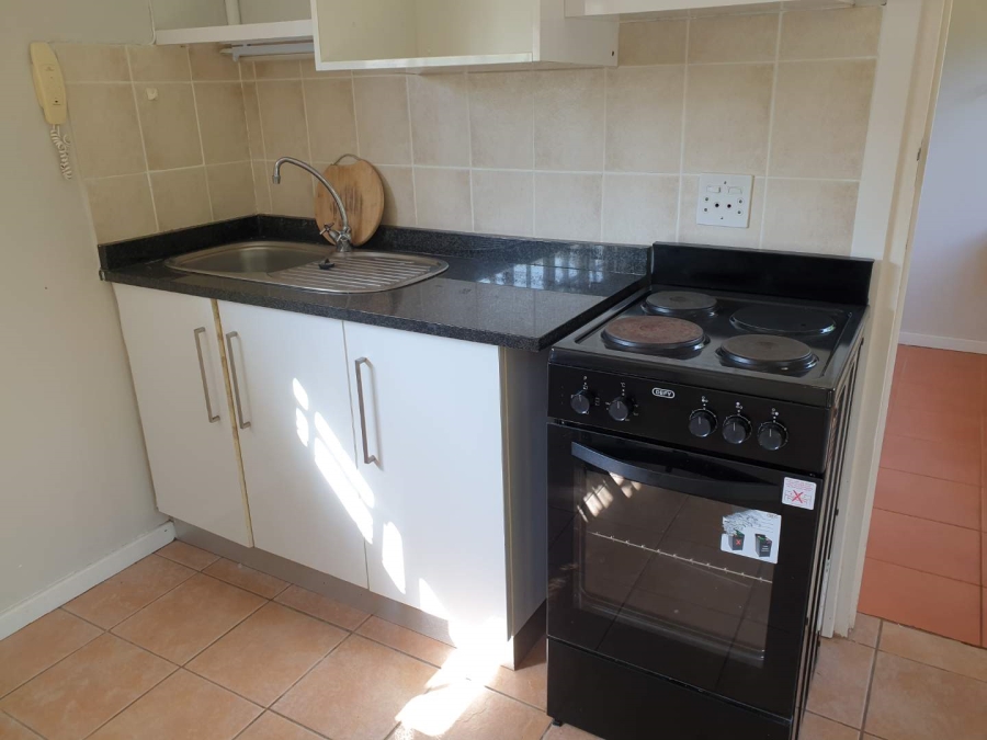 To Let 1 Bedroom Property for Rent in Hillcrest KwaZulu-Natal