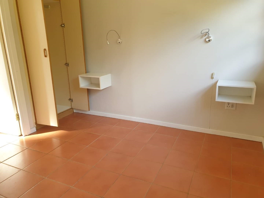 To Let 1 Bedroom Property for Rent in Hillcrest KwaZulu-Natal