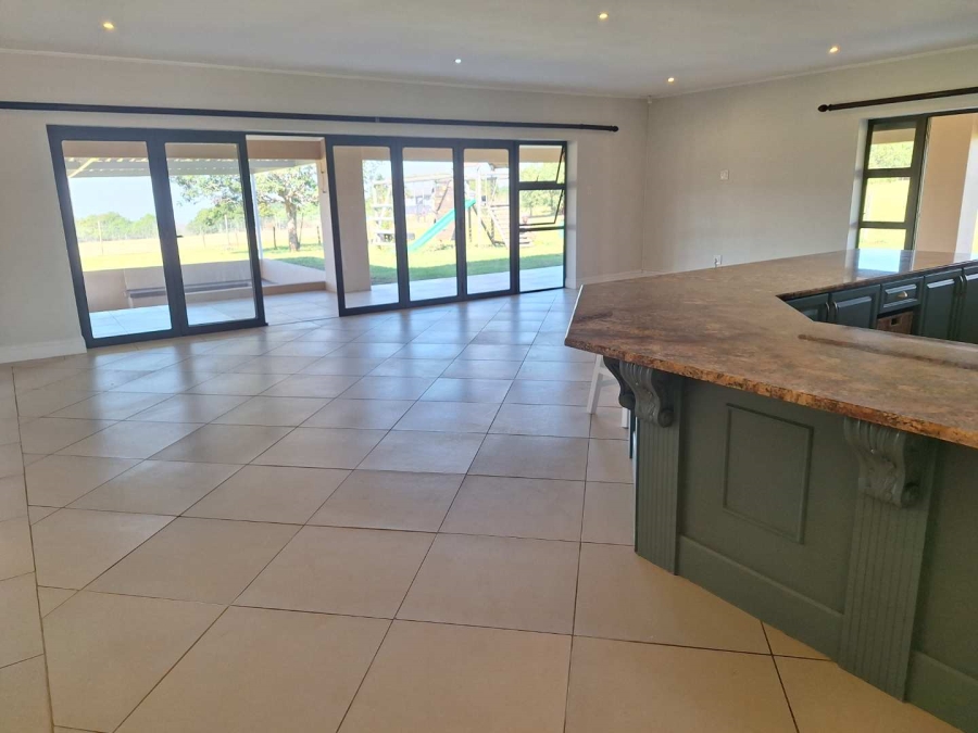 To Let 3 Bedroom Property for Rent in Summerveld KwaZulu-Natal