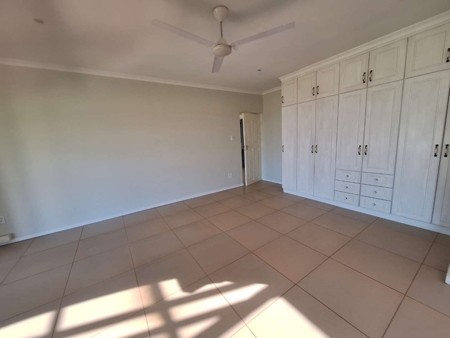 To Let 3 Bedroom Property for Rent in Summerveld KwaZulu-Natal