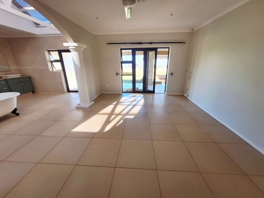 To Let 3 Bedroom Property for Rent in Summerveld KwaZulu-Natal
