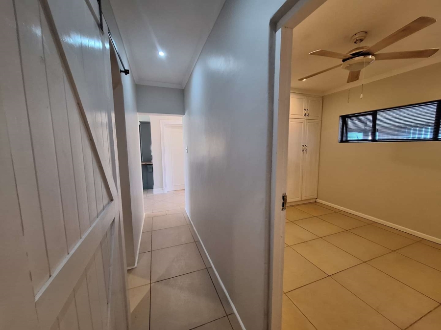 To Let 3 Bedroom Property for Rent in Summerveld KwaZulu-Natal