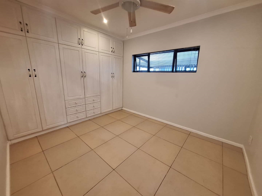 To Let 3 Bedroom Property for Rent in Summerveld KwaZulu-Natal