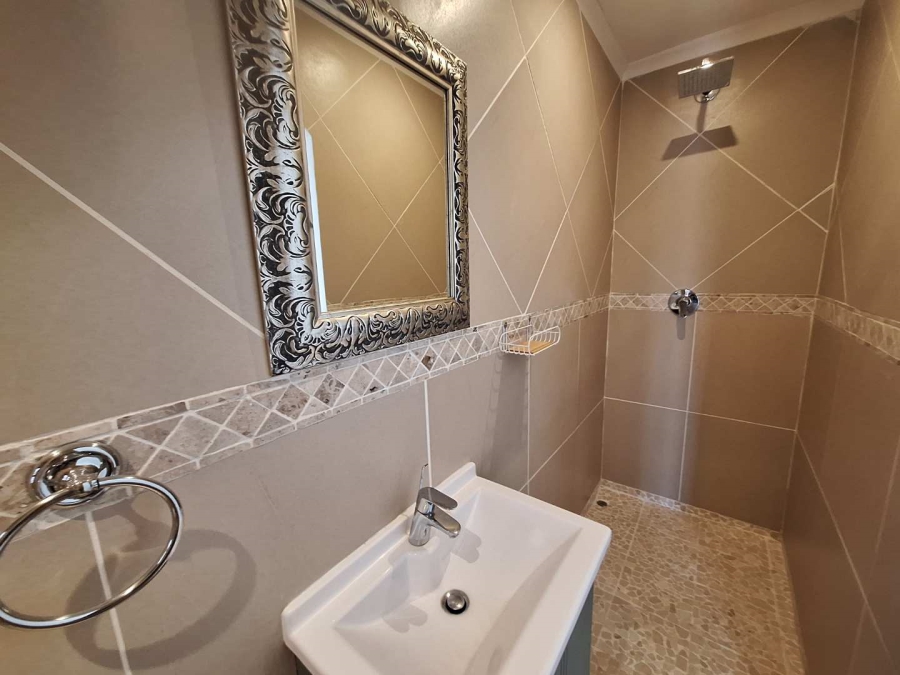 To Let 3 Bedroom Property for Rent in Summerveld KwaZulu-Natal