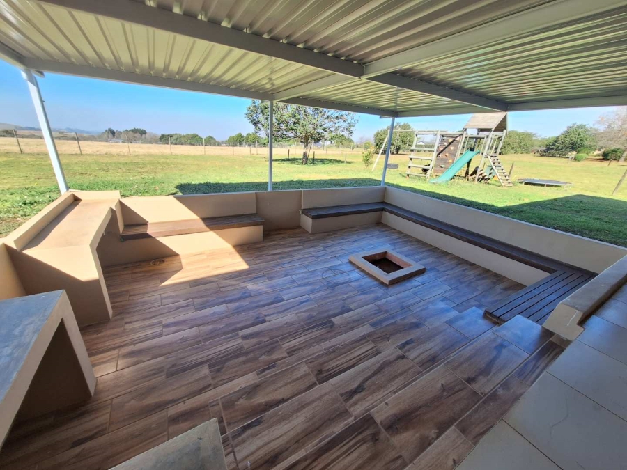 To Let 3 Bedroom Property for Rent in Summerveld KwaZulu-Natal