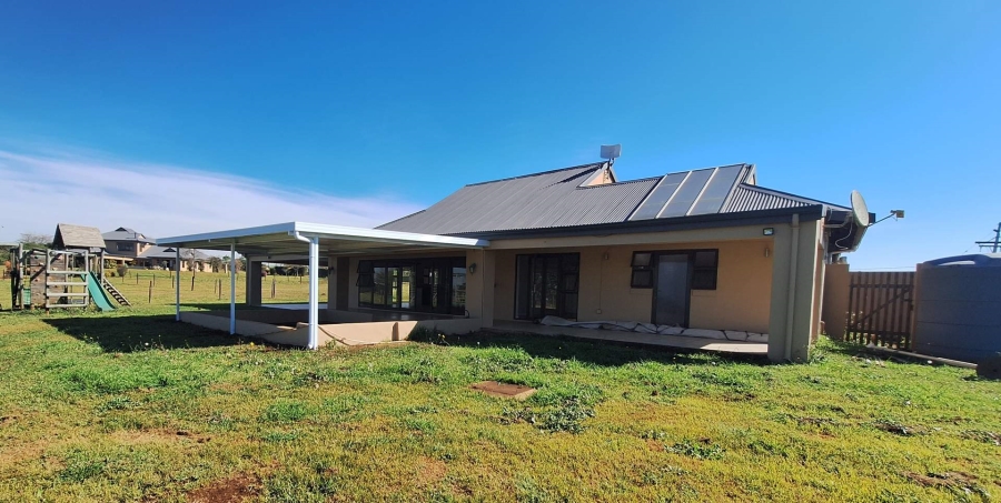 To Let 3 Bedroom Property for Rent in Summerveld KwaZulu-Natal