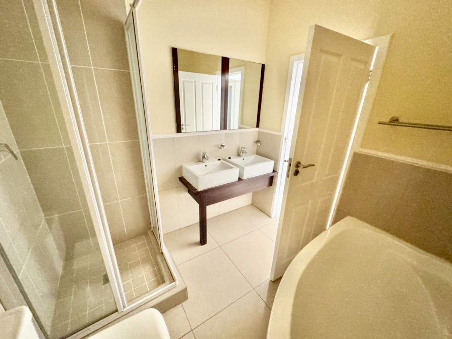 To Let 3 Bedroom Property for Rent in La Lucia KwaZulu-Natal