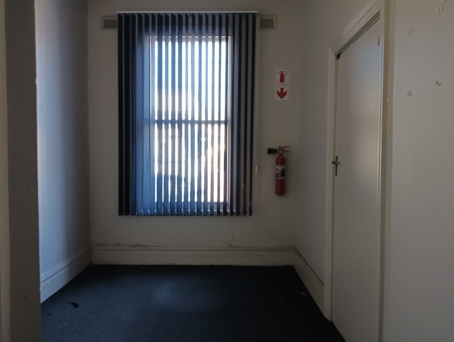 To Let commercial Property for Rent in Bulwer KwaZulu-Natal