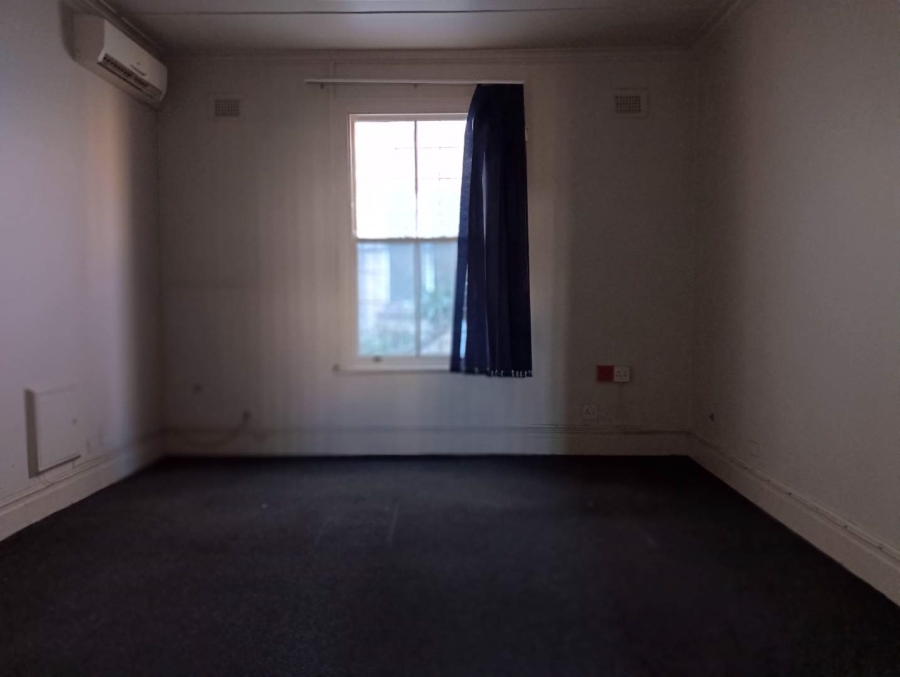 To Let commercial Property for Rent in Bulwer KwaZulu-Natal