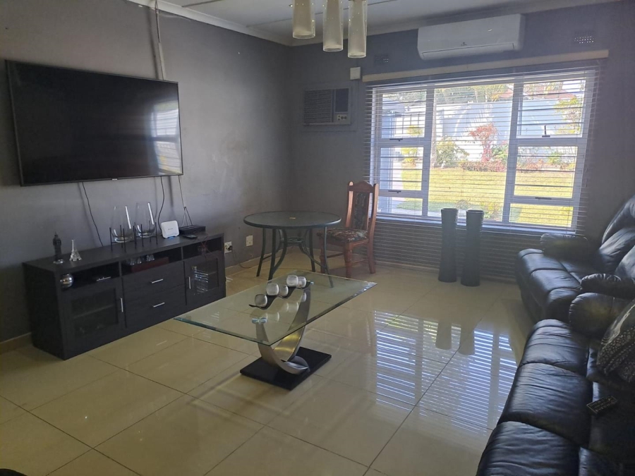 To Let 3 Bedroom Property for Rent in Veld En Vlei KwaZulu-Natal