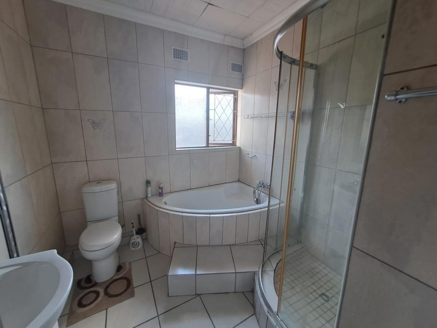 To Let 3 Bedroom Property for Rent in Veld En Vlei KwaZulu-Natal