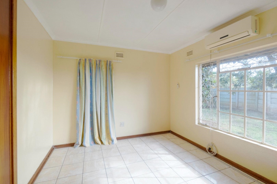 3 Bedroom Property for Sale in Amanzimtoti KwaZulu-Natal