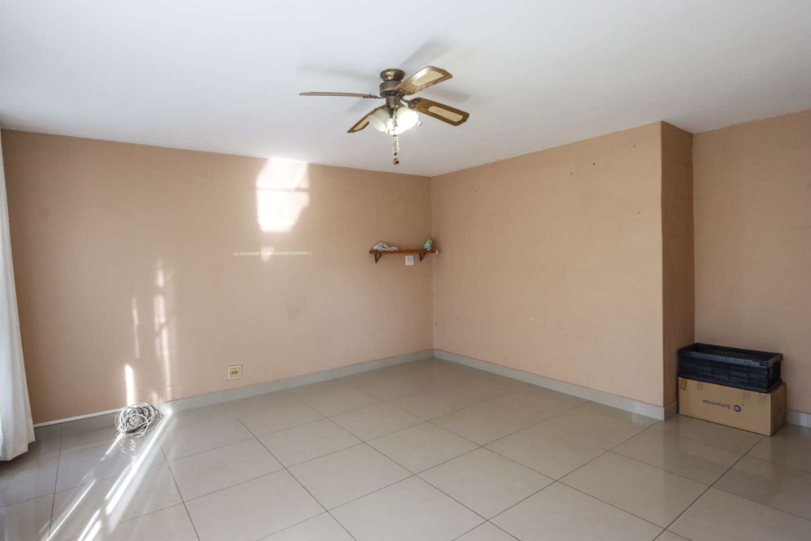 3 Bedroom Property for Sale in Pinetown KwaZulu-Natal