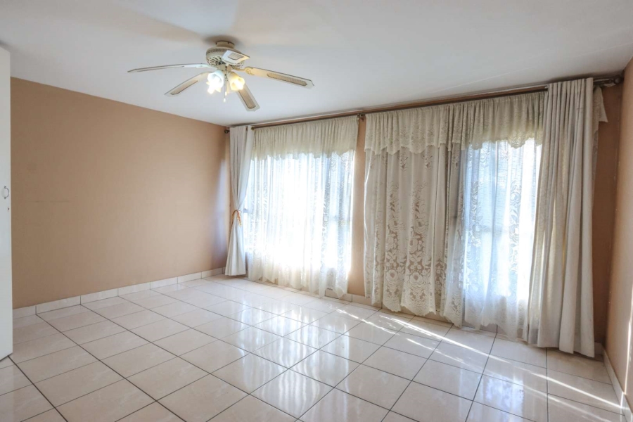 3 Bedroom Property for Sale in Pinetown KwaZulu-Natal
