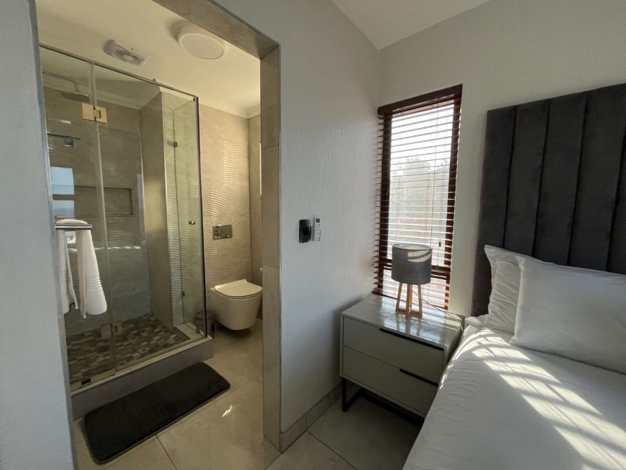 2 Bedroom Property for Sale in Umhlanga KwaZulu-Natal