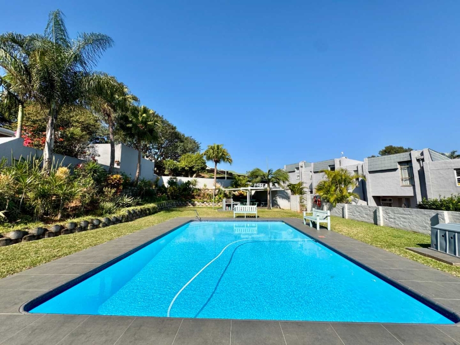2 Bedroom Property for Sale in Sunningdale KwaZulu-Natal