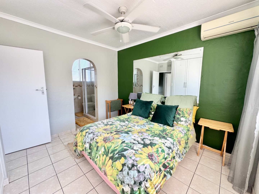 2 Bedroom Property for Sale in Sunningdale KwaZulu-Natal