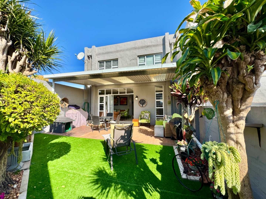2 Bedroom Property for Sale in Sunningdale KwaZulu-Natal