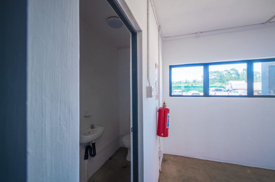To Let commercial Property for Rent in Waterfall KwaZulu-Natal