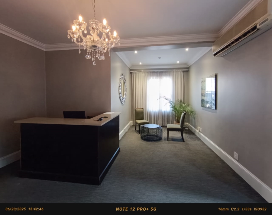 To Let 17 Bedroom Property for Rent in Essenwood KwaZulu-Natal