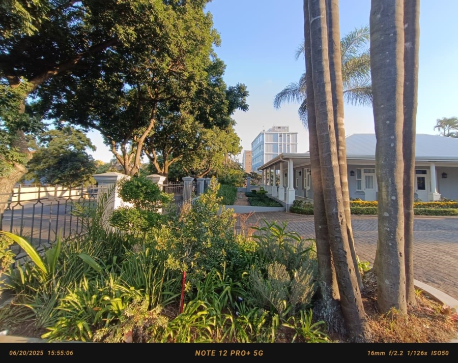 To Let 17 Bedroom Property for Rent in Essenwood KwaZulu-Natal