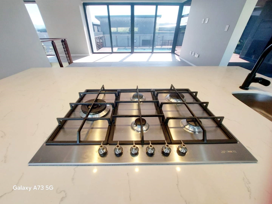 To Let 4 Bedroom Property for Rent in Palm Lakes Estate KwaZulu-Natal