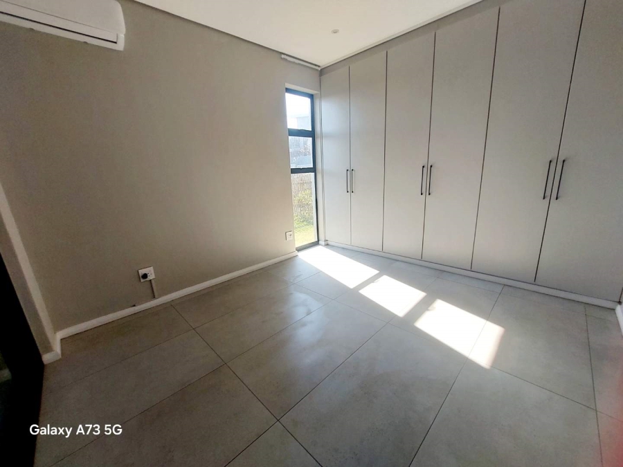 To Let 4 Bedroom Property for Rent in Palm Lakes Estate KwaZulu-Natal