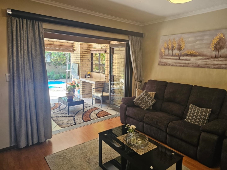 To Let 3 Bedroom Property for Rent in Meer En See KwaZulu-Natal