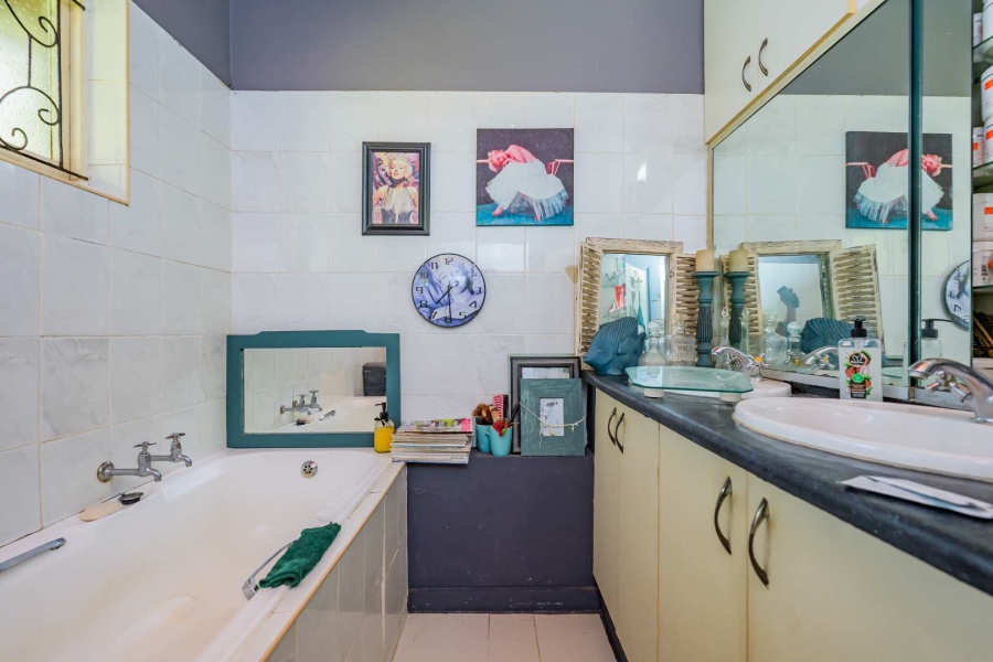 3 Bedroom Property for Sale in Glen Ashley KwaZulu-Natal