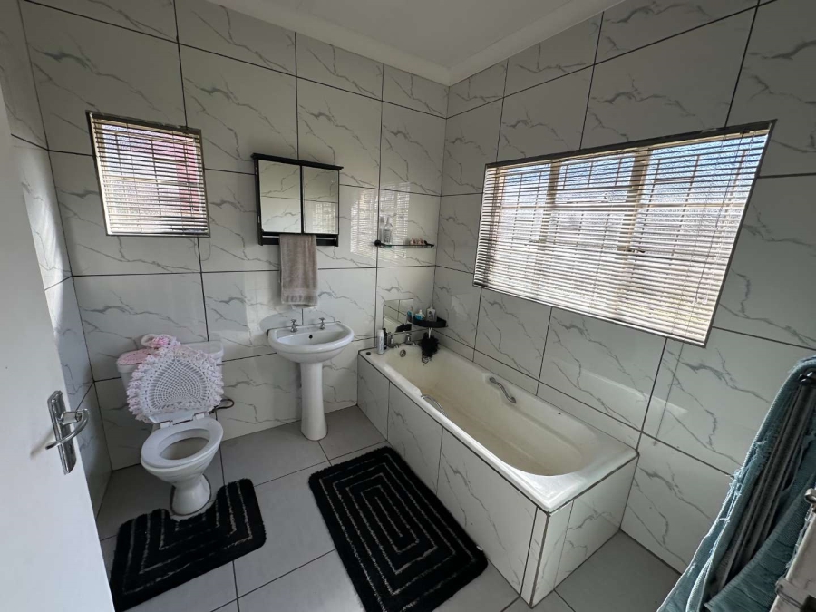 3 Bedroom Property for Sale in Dundee KwaZulu-Natal