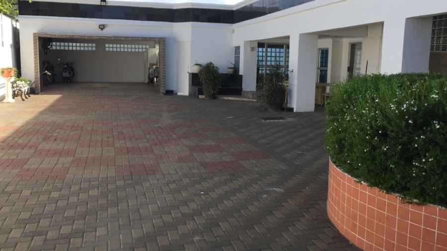 7 Bedroom Property for Sale in Dundee KwaZulu-Natal